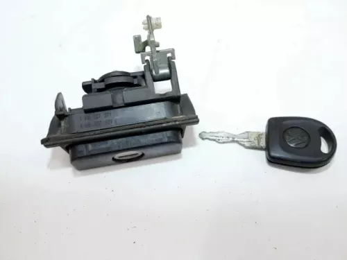 VW Golf 3 Limousine Kofferraumschloß Heckschloß Schloß hinten 1x Schlüssel