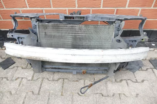VW Passat 3B Schloßträger Kühler OhneKlimaanlage 3B0805594 1,8 T 1,9TDI (100317)