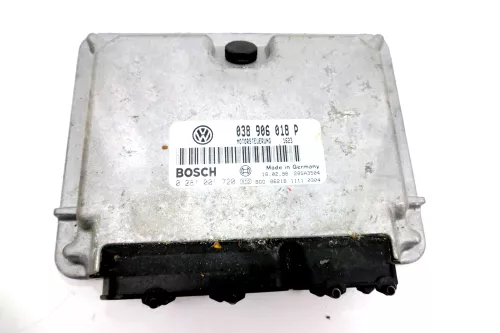VW Passat 3B Steuergerät Motor 038906018P AFN 81kw TDI 110PS Motorsteuergerät (100364)