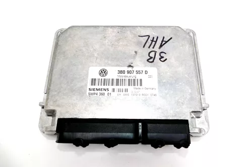 VW Passat 3B Steuergerät 1,6l 74kw 101PS AHL Motor 3B0907557 3B0907557D (100365)