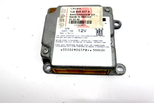 VW Passat 3B Steuergerät Airbag Airbagsteuergerät 1J0909607A 1J0909607 (100407)