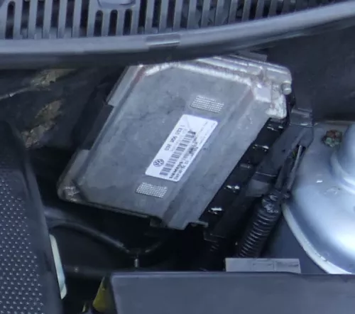 VW Polo 9N Steuergerät 1,2 47kw 03E906033L 64PS AZQ Motor Motorsteuergerät (100476)