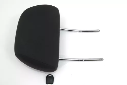 + VW Polo 6N Variant (bis Bj. 1999) Sitz Kopfstütze vorne rechts oder links vorn (100643)