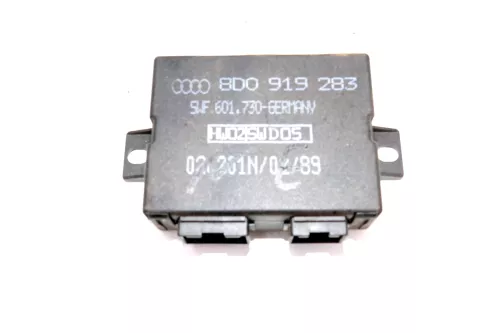 Audi A4 B5 Steuergerät Einparkhilfe PDC- Park-Distance-Control 8D0919283 (100807)