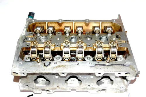 Polo 9N3 Ibiza Kopf Zylinderkopf Ventile 1,2 12V 47KW 64PS AZQ BME (101591)
