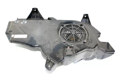Audi A3 8P Subwoofer 8P3035382A Lautsprecher Bassbox Bose (101859)