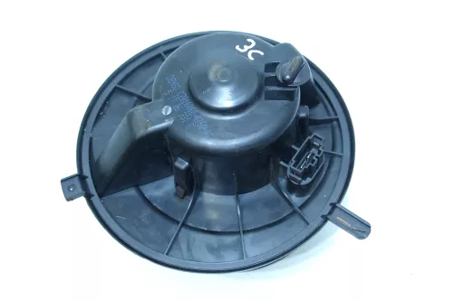 VW Golf 5 V A3 Lüfter Lüftermotor Motor Heizung Innen 1K1819015  (101930)