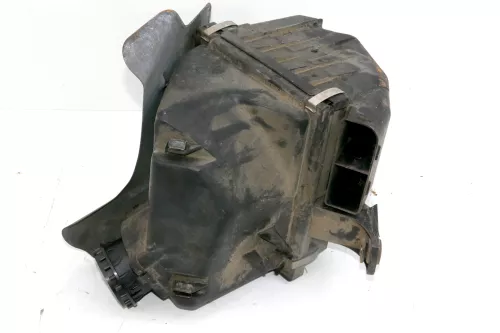VW Passat 3B Luftfilterkasten Deckel Luftfilter 1,6 AHL oder 1,8 ADR 058133837E  (101970)