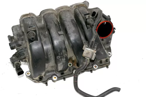 A3 VW Golf 5 V Ansaugbrücke Ansaugkrümmer 03C129711F 1,6 FSI BAG BLF 85kw