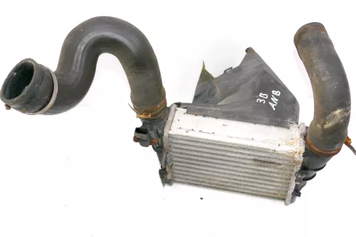 VW Passat 3B Audi A4 B5 Ladeluftkühler Ladeluft Kühler 1,9TDI 1,8T 058145805G A6