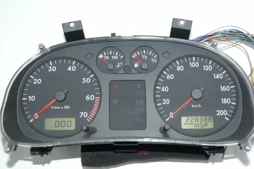 Seat Arosa Tacho Tachometer Kombiinstrument 228000km 6H0919860 Benziner 1,0 50PS (102749)
