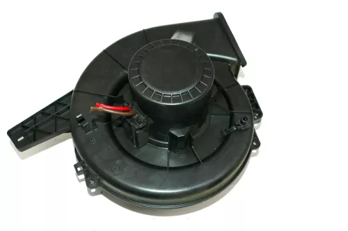 VW Polo 9N 9N3 Lüfter Lüftermotor Motor Heizung Innen 6Q1820015C 6Q1819015G  (102933)