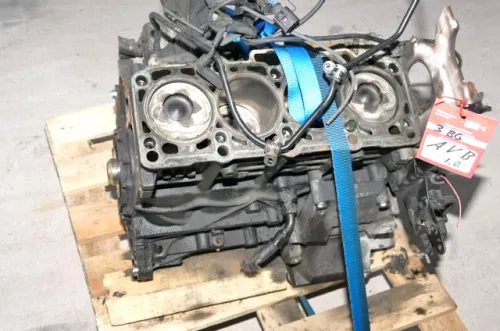 VW Passat 3B Audi A4 8E Motorblock Block1,9 TDI 74kw 101PS AVB (103089)