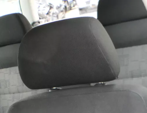 n VW Passat 3B 3BG Kopfstütze Sitz Sitze vorne rechts oder links schwarz (103093)