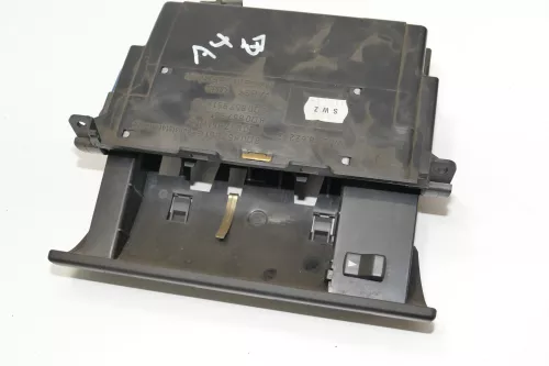 Audi A4 B5 Facelift Aschenbecher vorne 8D0857951H J K  (103286)