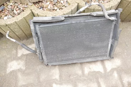 VW Polo Classic Variant Seat Ibiza Lüfter Kühler Lüftermotor Klima 6K0121191Q