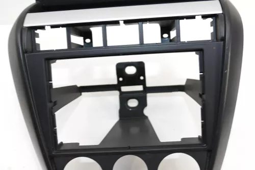VW Fox 5Z Mittelkonsole Verkleidung um Radio schwarz 5Z0858061A (104040)