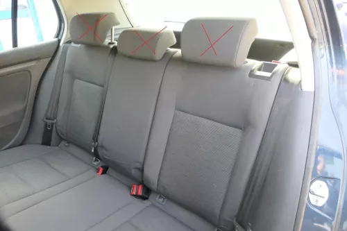 VW Golf 5 V Sitz Sitze hinten Rückbank Rücksitzbank Sitzfläche Lehne -OHNE KOPFS (104226)