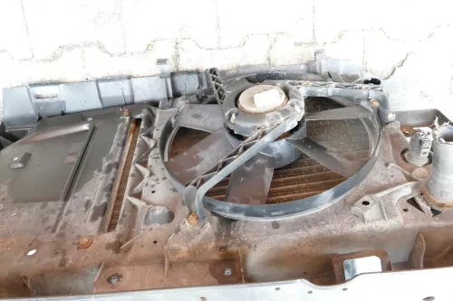 VW Polo 6N2 Schloßträger Kühler Querträger Pralldämpfer (ohneKlima) (104319)