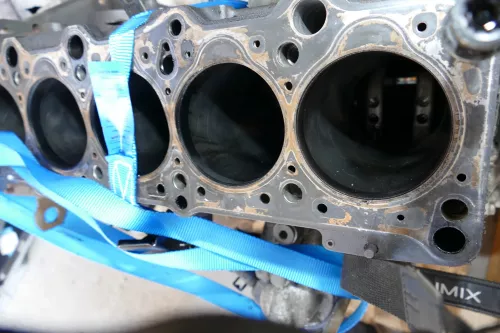VW T4 Motorblock Motor ohne Kolben 2,4 D 57kw 68PS ca.158.000km  AAB (104658)