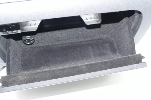 VW Golf 5 Deckel Klappe für Handschuhfach schwarz Handschuhfachdeckel Schloß (105235)