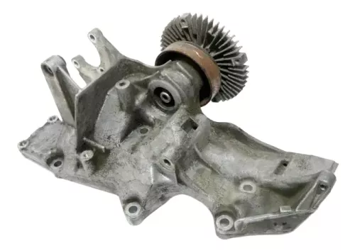 VW Passat 3B A4 Halter Konsole Lichtmaschine Träger 1,6 ALZ 75kw 06B903141H ALT (105745)