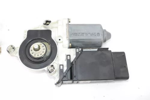 VW Golf 4 ektrischer Fensterheber Motor vorne links 1J3837729E 2/3-Türer (105979)