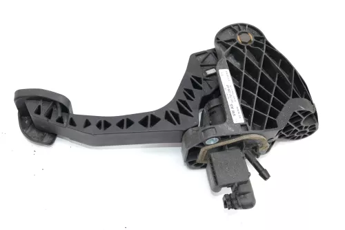 VW Golf 5 A3 8P Kupplungspedal Kupplung Pedal 1K1721059AE 