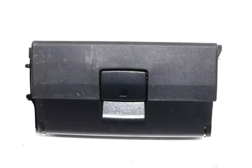 Audi A3 8P Ablagefach Fach Ablage vorne rechts Beifahrersitz 8P0881578