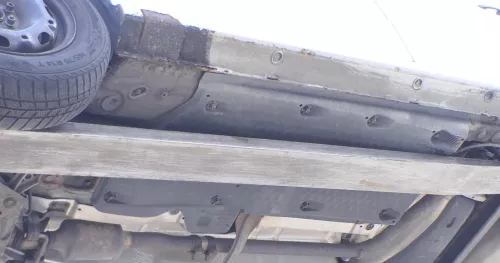 VW Polo 9N 6R Unterbodenverkleidung Verkleidung links unten Abdeckung 6Q0825201H (106603)