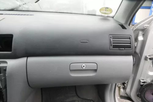 Skoda Octavia 1U Klappe für Handschuhfach Handschuhfachdeckel helles grau (106687)