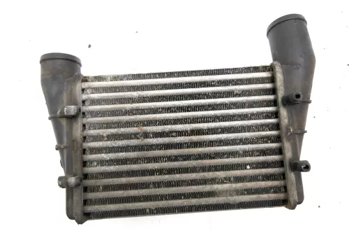 VW Passat 3B Audi A4 B5 Ladeluftkühler Ladeluft Kühler 1,9TDI 1,8T A6 106872