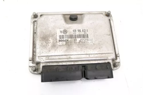 VW Golf 4 Bora Steuergerät 1,9 TDI 66kw 90PS AGR Motor 038906012K (107153)
