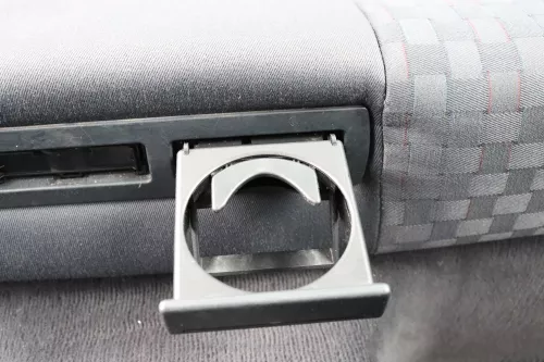 Audi A6 4B Becherhalter Dosenhalter Getränkehalter hinten 4B0885995 schwarz (107419)