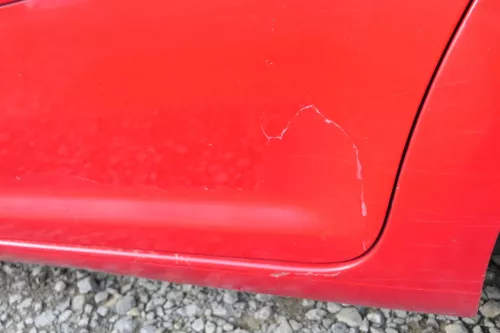 VW Touran 1T Tür hinten links rot LY3D mit Scheibe, sonst OHNE Anbauteile (107647)
