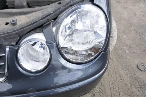 VW Polo 9N Scheinwerfer vorne links 6Q1941007AF Valeo Höhenverstellung (107699)