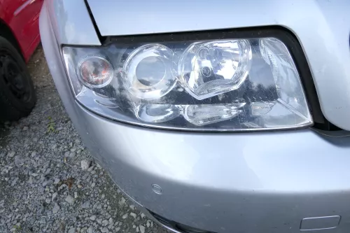 Audi A4 8E Scheinwerfer Halogenscheinwerfer 8E0941030C rechts vorne - kein Xen0n (107821)