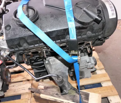 VW Passat 3BG Audi A4 8E Motorblock Motor 1.9TDI 96kw 130PS AWX AVF - 176.000km (108582)