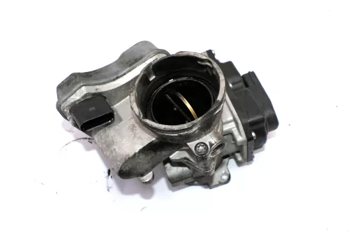VW Passat 3C A4 8E Drosselklappe Reglerklappe 2.0 TDi 103kw BMN 03G128063B BMR (108817)