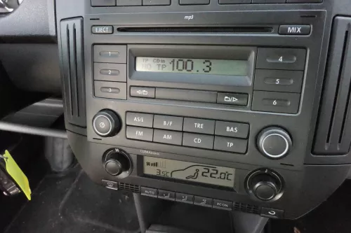 Fox 5Z Pol 9N3 Radio CD Player Original RCD200 Red BVX 6Q0035152D mitCode MP3 (109223)