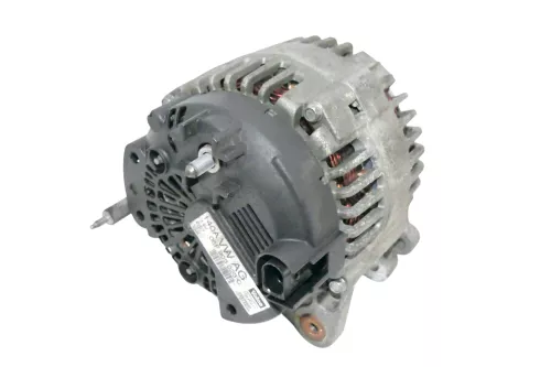 VW Golf 5 V Touran Lichtmaschine Generator 06F903023C 140A 1,9 TDI BKC Freilauf (109635)