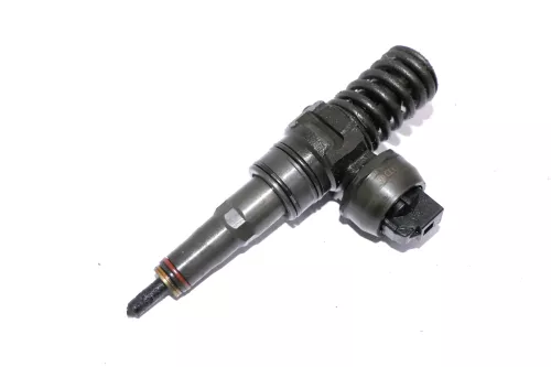 1x Audi A3 8P Touran Pumpe Düse Element Einheit 1,9 TDI 77kw 75kw 038130073BN (109901)