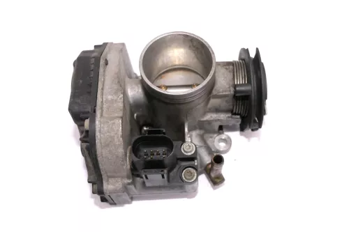 VW Polo 6N Lupo Arosa Golf 3 44kw 030133064D AEX AKV APQ AEE Drosselklappe (109913)