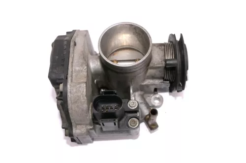 VW Polo 6N Lupo Arosa Golf 3 44kw 030133064D AEX AKV APQ AEE Drosselklappe