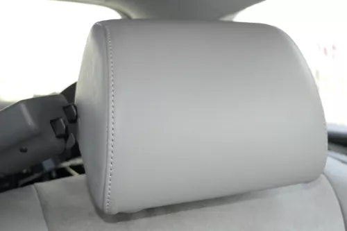 Audi A6 4F C6 Kopfstütze hinten links Kopfstützen Leder platin-Hell (grau) 49A  (109970)