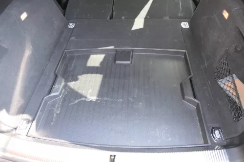 Audi A4 B8 8K Variant Kombi Verkleidung Teppich Kofferraum schwarz (110246)