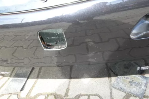 Seat Ibiza 6L Heckklappe Klappe hinten Kofferraumklappe schwarz LC9Z mit Spoiler (110328)