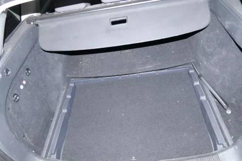 VW Golf 5 + 6 Kombi Variant Verkleidung Abdeckung Kofferraum Teppich Boden (110830)