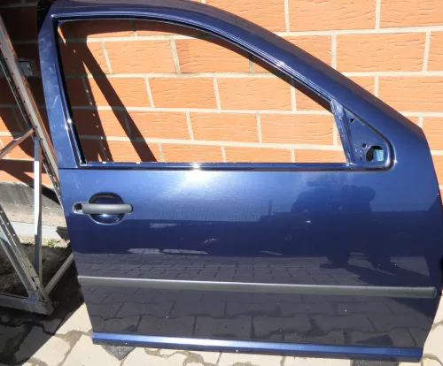 VW Golf 4 Bora Tür vorne rechts Beifahrertür 4/5-Türer+Kombi Variant blau LC5H (110872)