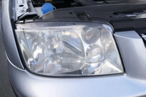VW Bora1J  Scheinwerfer vorne rechts 1J5941018BE (ohne Nebelscheinwerfer)